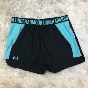 Under Armour Women's Loose Heat Gear Shorts